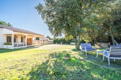 Villa - 165 m² - 6 pièces