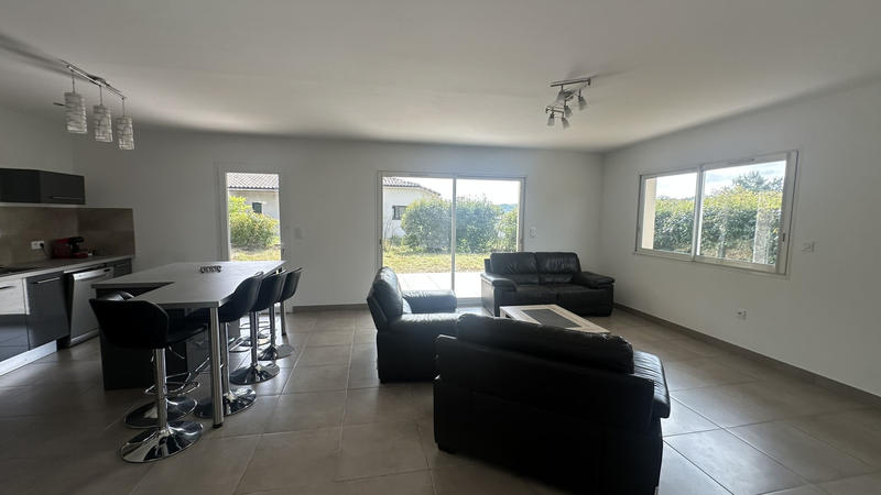 Maison - 106 m² - 5 pièces