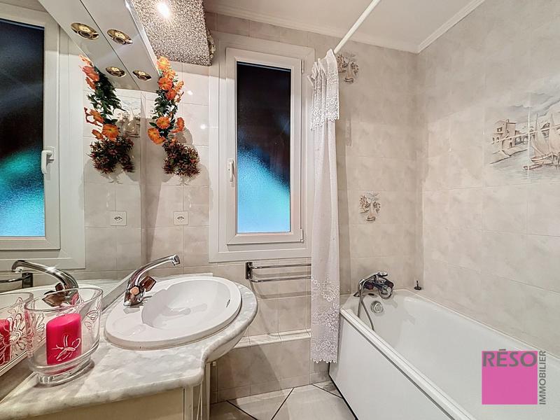 Villa - 150 m² - 6 pièces