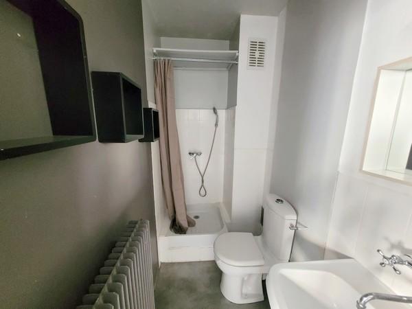 Studio - 10 m² - 1 pièce