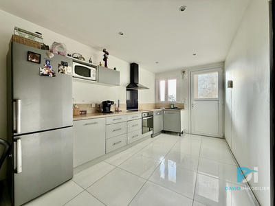 Maison - 83 m² - 4 pièces