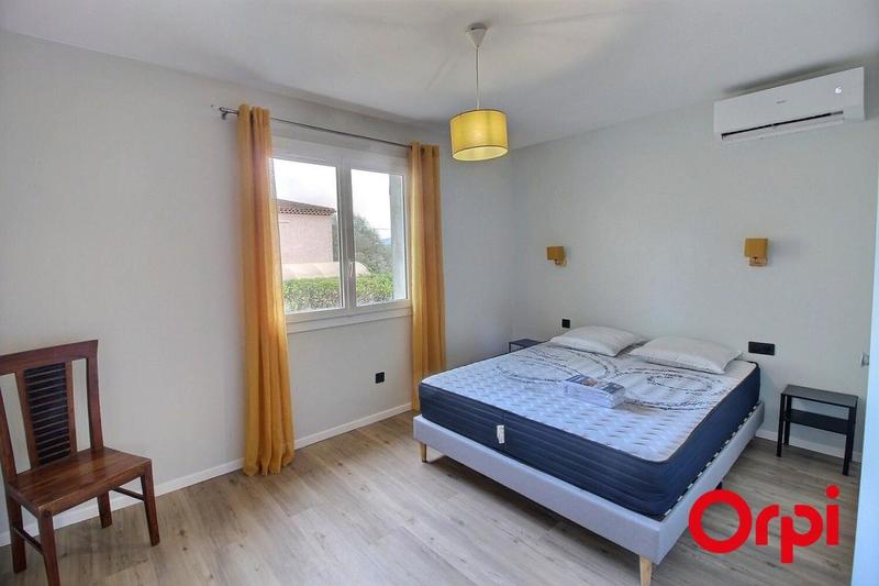 Maison - 79 m² - 3 pièces