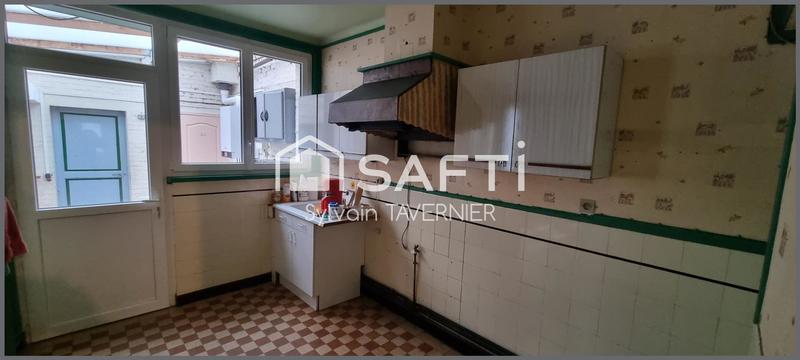 Maison - 93 m² - 5 pièces