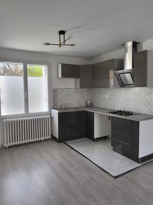 Maison - 70 m² - 4 pièces