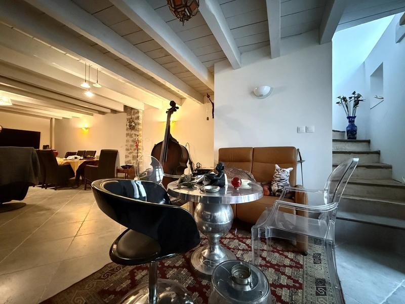 Appartement - 110 m² - 3 pièces