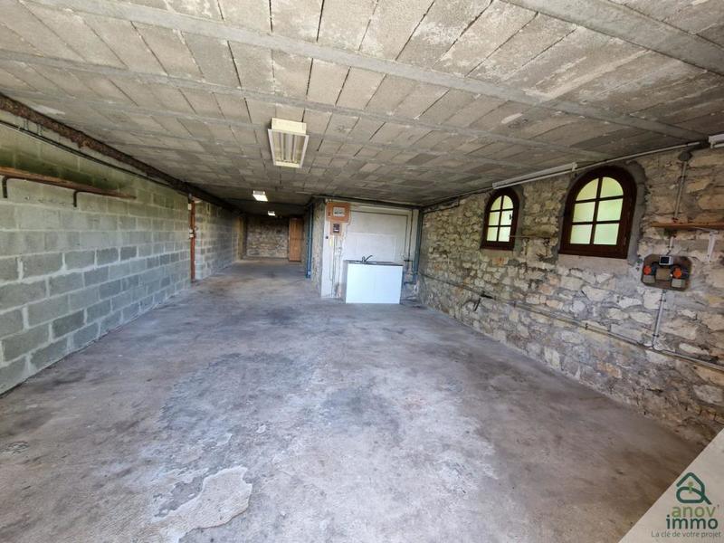 Maison - 170 m² - 7 pièces