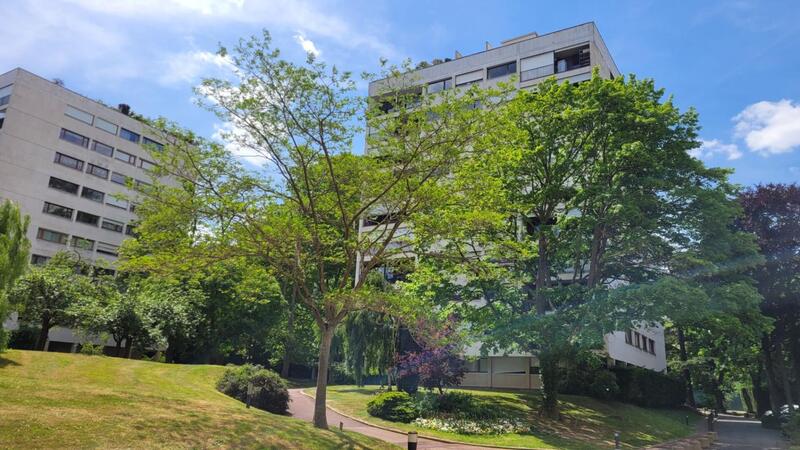 Appartement - 111 m² - 5 pièces