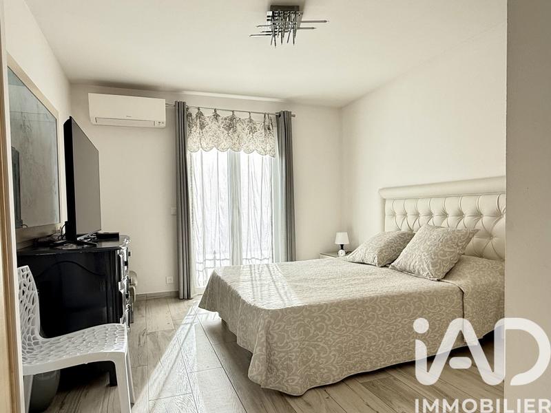 Maison - 145 m² - 9 pièces