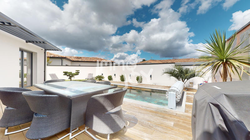 Maison - 127 m² - 5 pièces