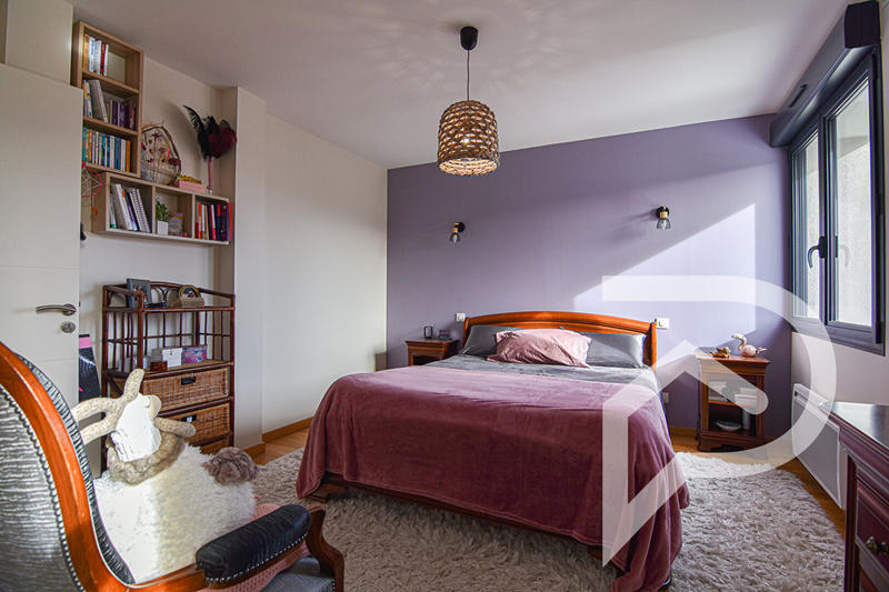 Maison - 105 m² - 4 pièces