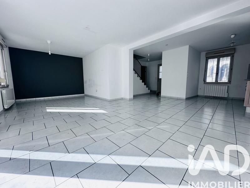 Maison - 98 m² - 4 pièces
