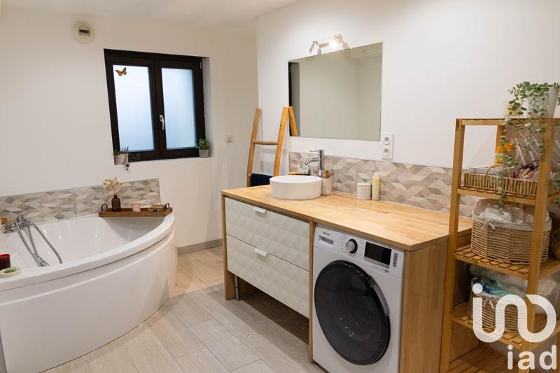 Maison - 174 m² - 7 pièces