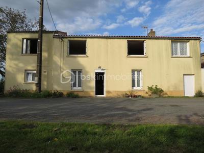 Maison ancienne - 131 m² - 6 pièces