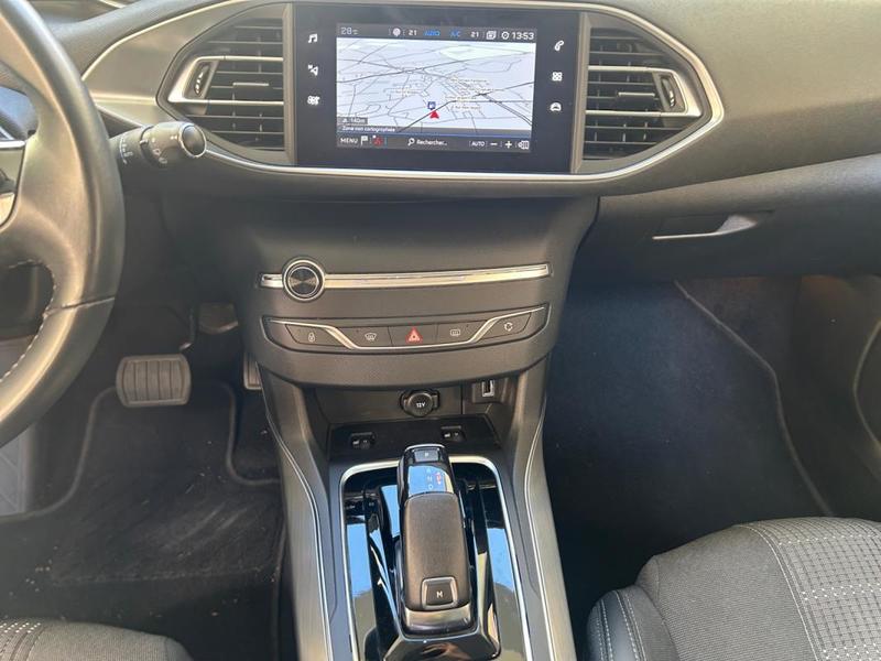 Peugeot 308 1.5 Bluehdi 130 Allure Pack Eat8