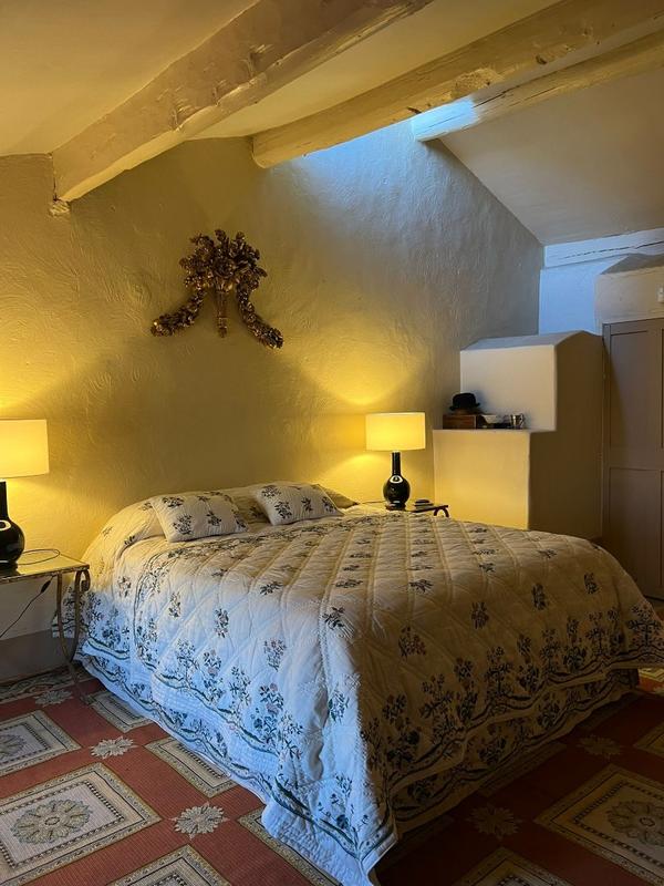 Maison de village - 300 m² - 10 pièces