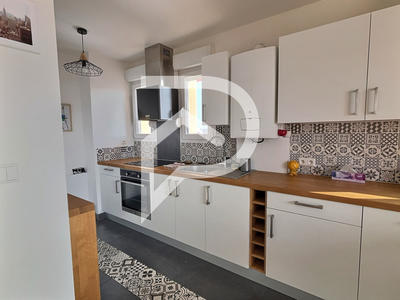 Appartement - 70 m² - 3 pièces