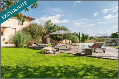 Maison - 327 m² - 7 pièces