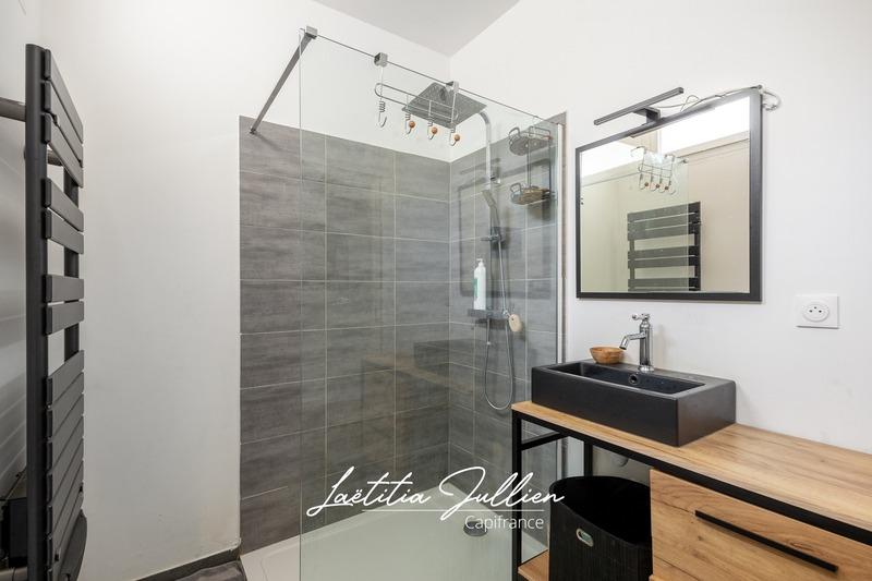 Maison - 80 m² - 3 pièces