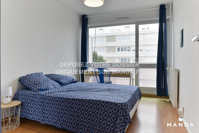 Chambre - 11 m² - 4 pièces