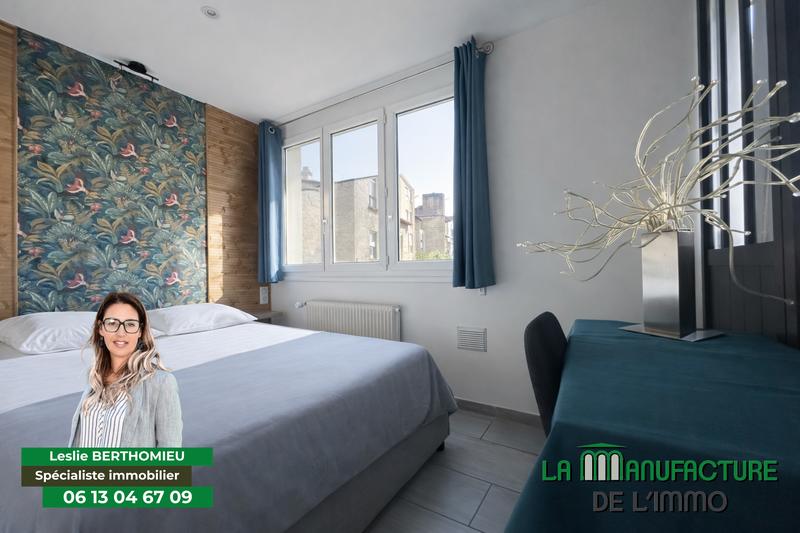 Immeuble - 153 m² - 5 pièces