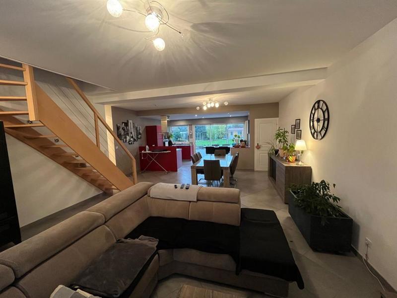 Maison - 150 m² - 6 pièces