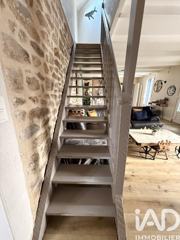 Maison - 159 m² - 7 pièces