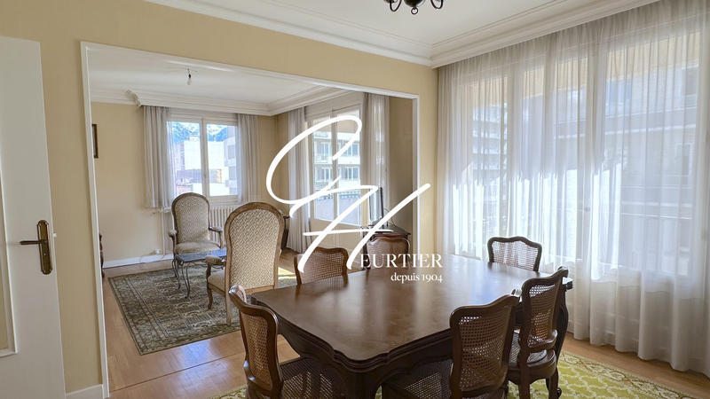 Appartement - 88 m² - 3 pièces