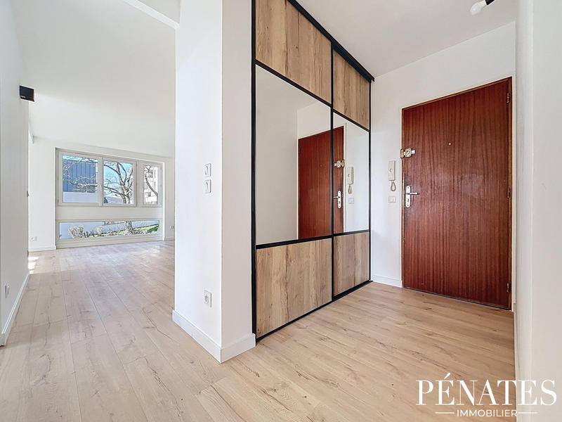 Appartement - 75 m² - 3 pièces