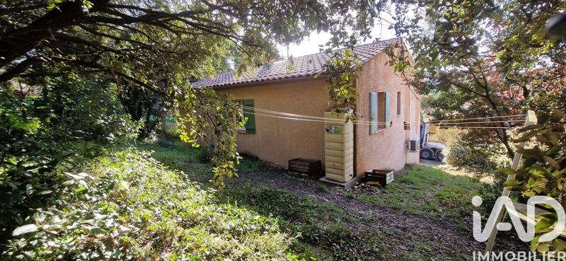 Maison - 84 m² - 4 pièces