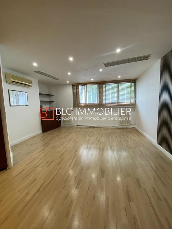 Bureau - 105 m²