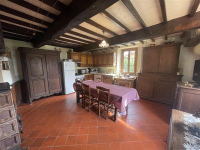 Maison - 205 m² - 7 pièces