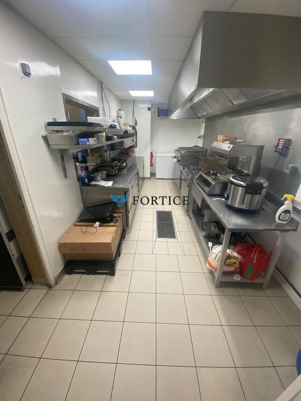 Local commercial - 100 m²