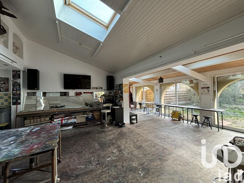 Maison - 315 m² - 12 pièces