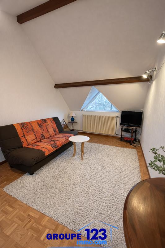 Maison - 251 m² - 8 pièces