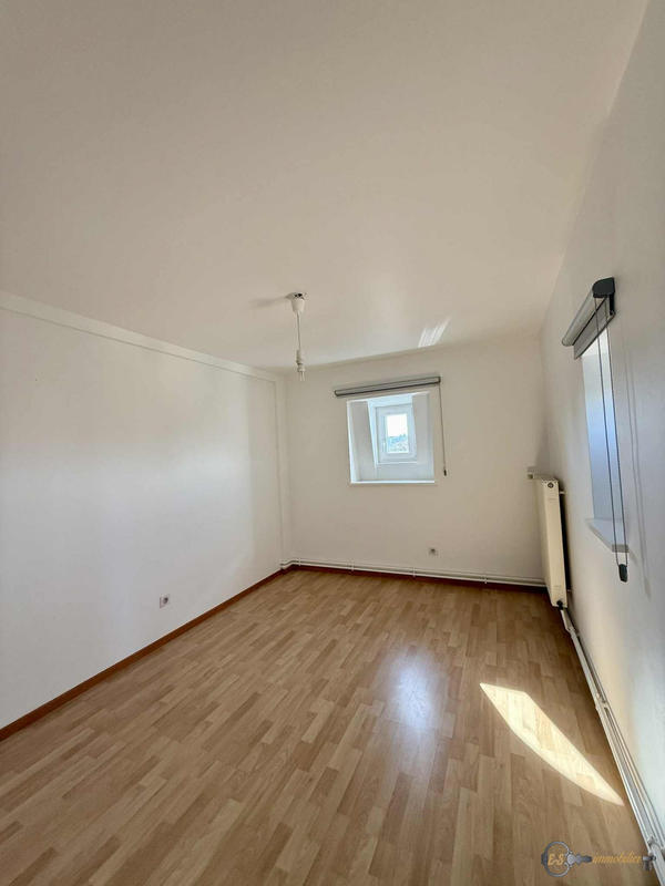 Appartement - 87 m² - 3 pièces