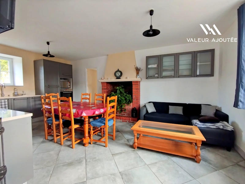 Maison - 138 m² - 7 pièces