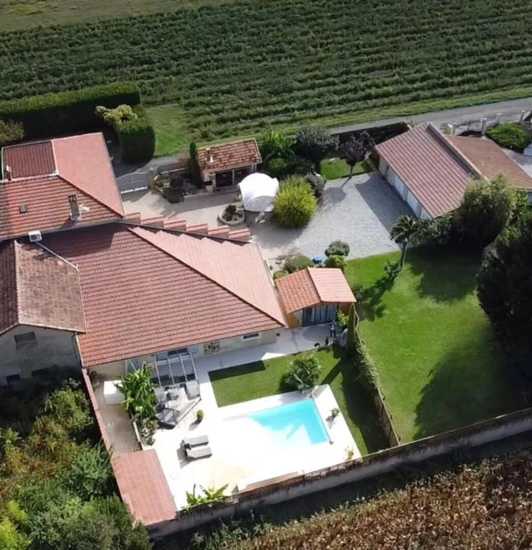 Maison - 310 m² - 11 pièces