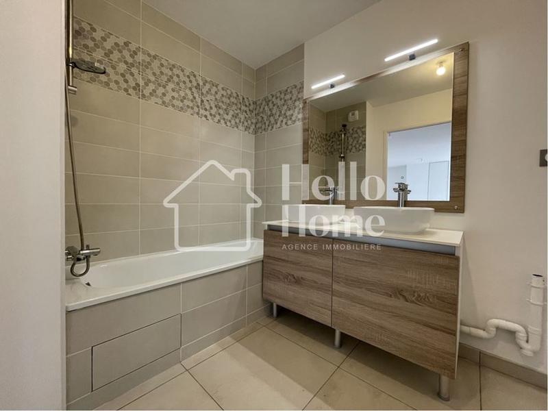 Appartement - 82 m² - 4 pièces