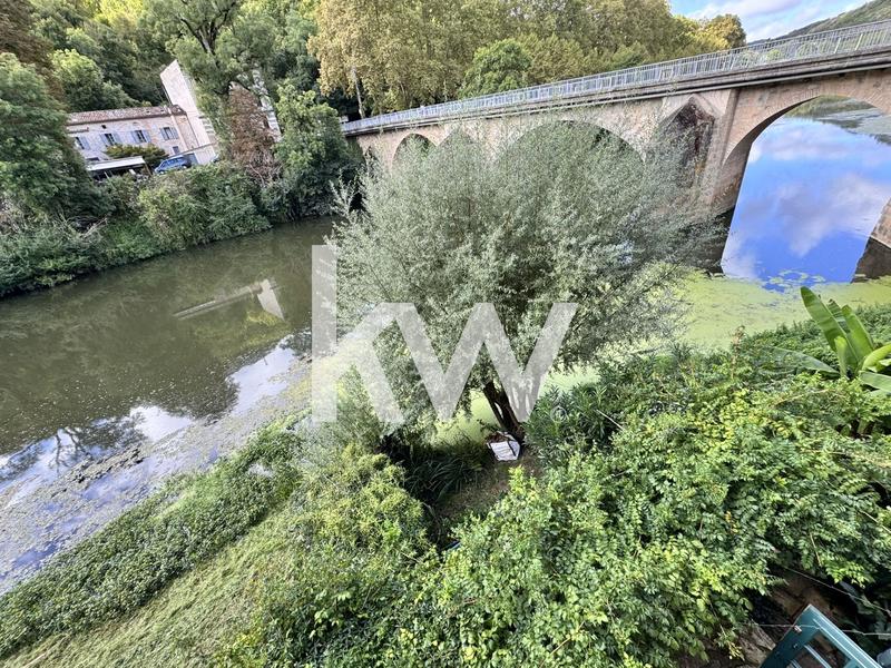 Maison - 205 m² - 6 pièces