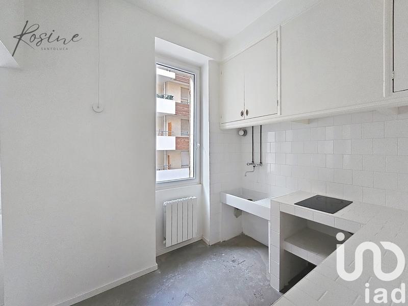 Studio - 21 m² - 1 pièce