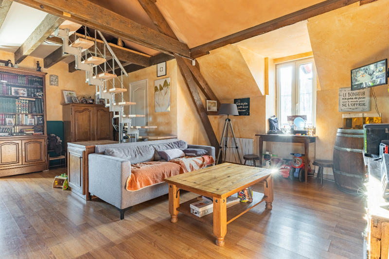 Local commercial - 158 m² - 5 pièces