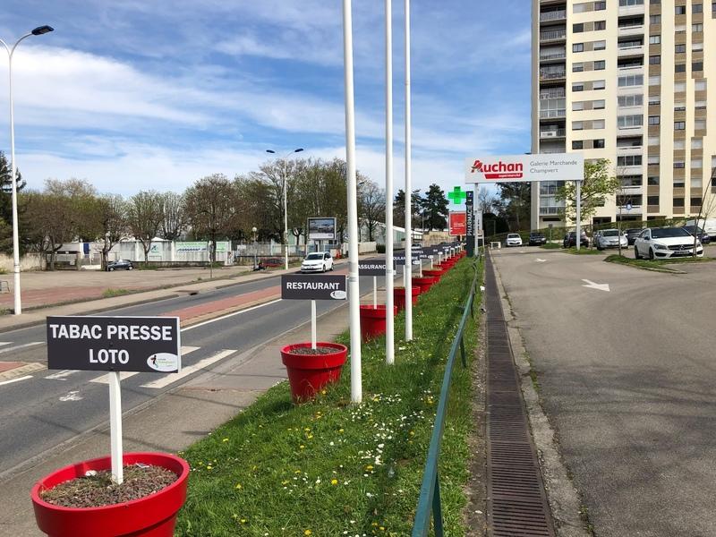 Local commercial - 87 m² - 1 pièce