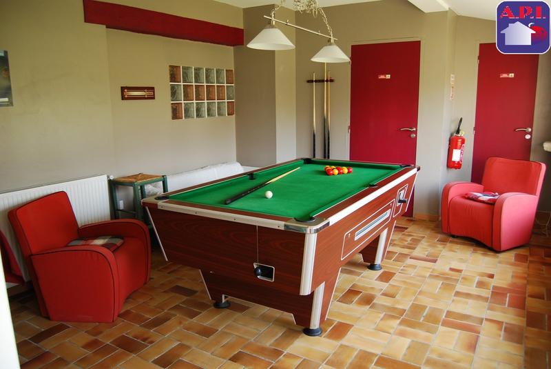 Demeure - 625 m² - 24 pièces