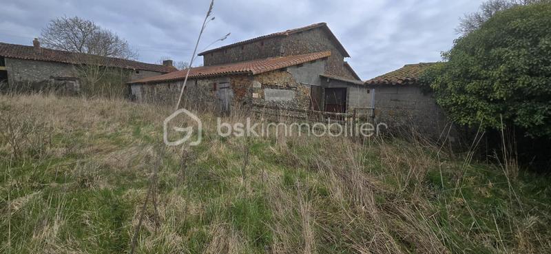 Corps de ferme - 269 m² - 2 pièces