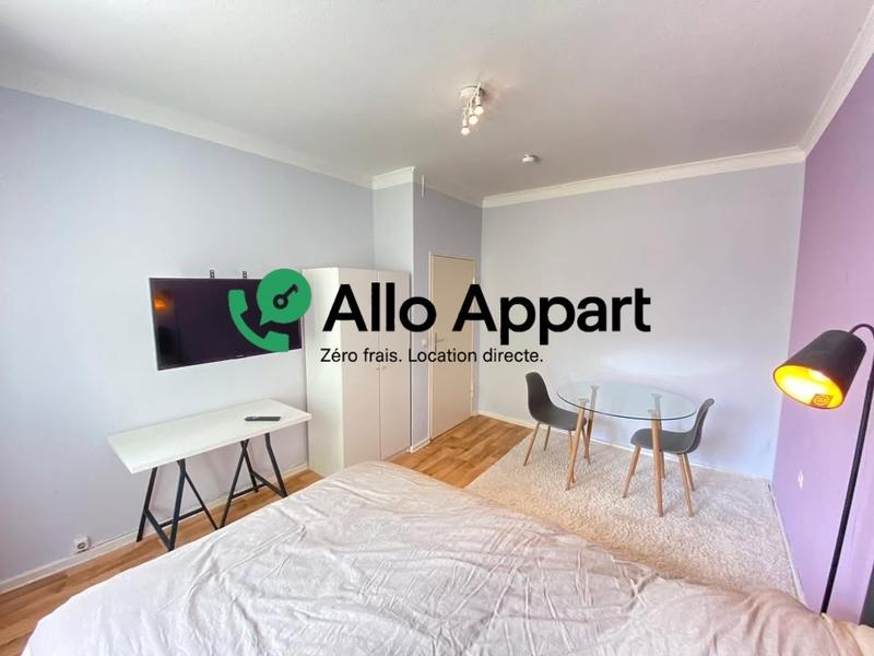 Studio - 25 m² - 1 pièce