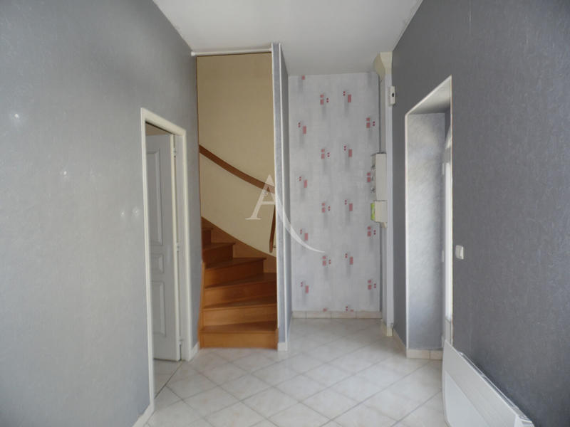 Appartement - 90 m² - 3 pièces