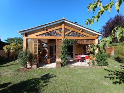 Maison - 136 m² - 6 pièces