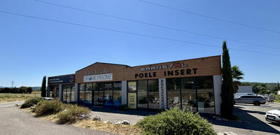 Local commercial - 182 m²