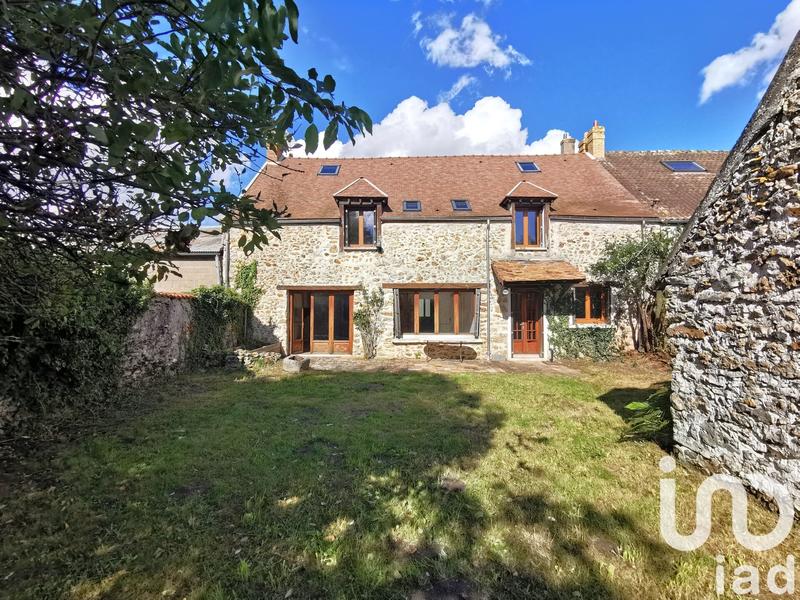 Maison - 177 m² - 8 pièces