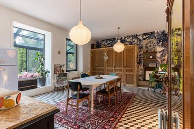 Demeure - 467 m² - 17 pièces